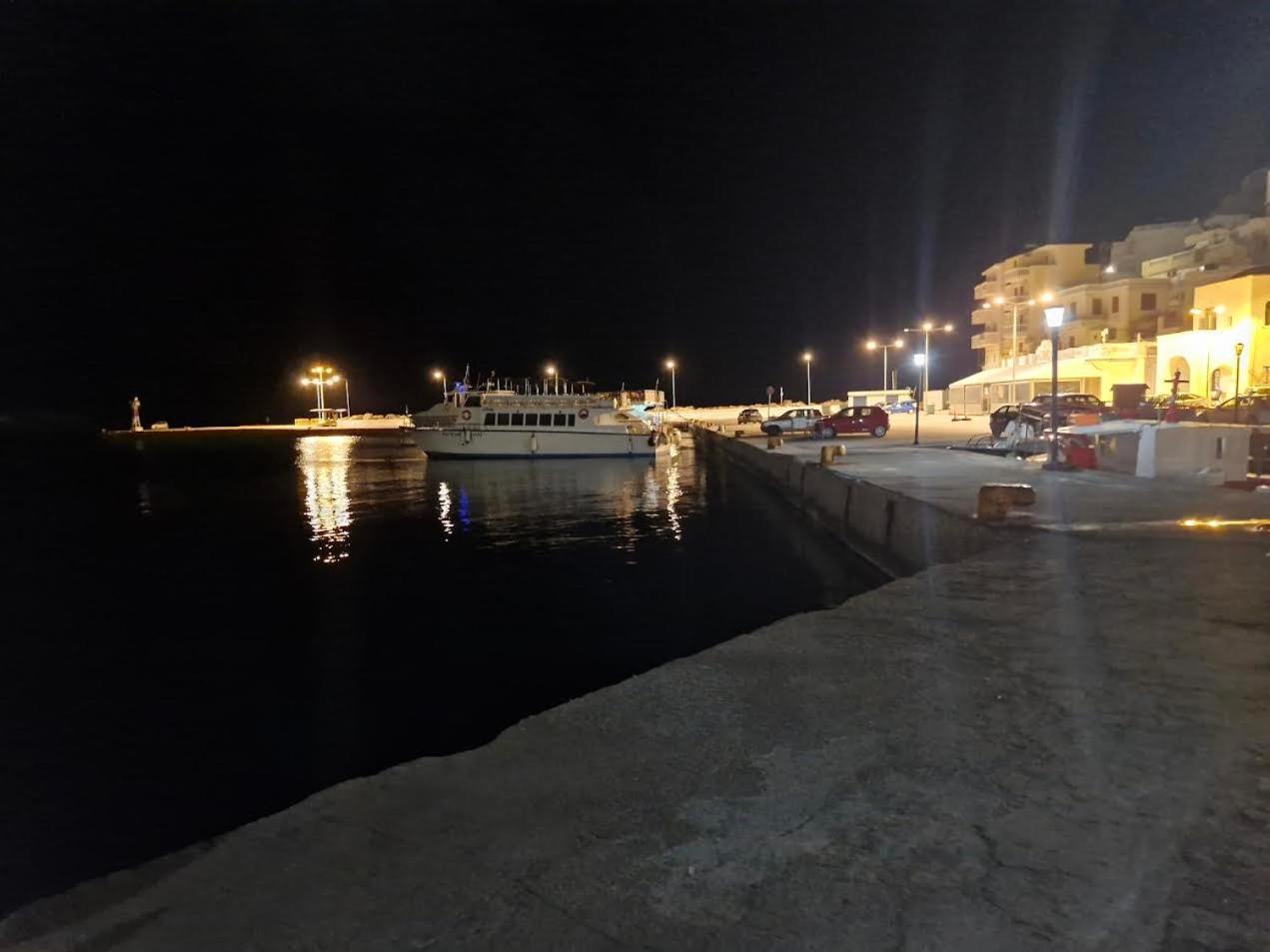 Magic View Apartment-Karpathos Port Pigadia Екстер'єр фото